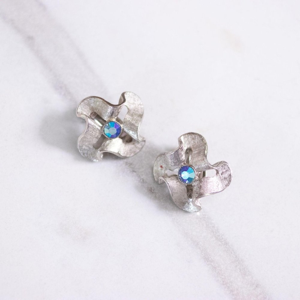 Silver Crinkle‎ Earrings